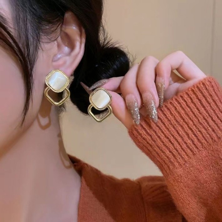 s925银针法式复古猫眼石耳环简约高级时尚淑女风耳钉气质几何耳饰