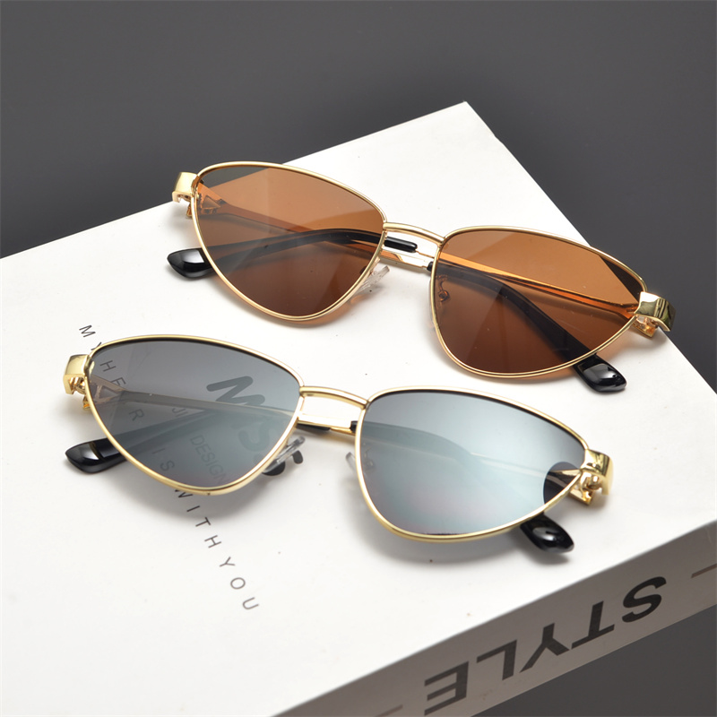 赛博朋克金属小框三角形猫眼墨镜男女潮小脸嘻哈蹦迪箭头太阳眼镜