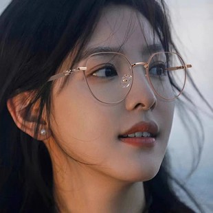 装饰眼镜女高级感透明平面镜无度数美颜平静闪光素颜神器平光护眼