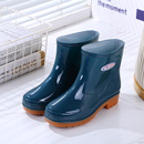 防水鞋 新款 女休闲轻便胶鞋 水靴雨靴短筒雨鞋 防臭保暖工作厚底 四季