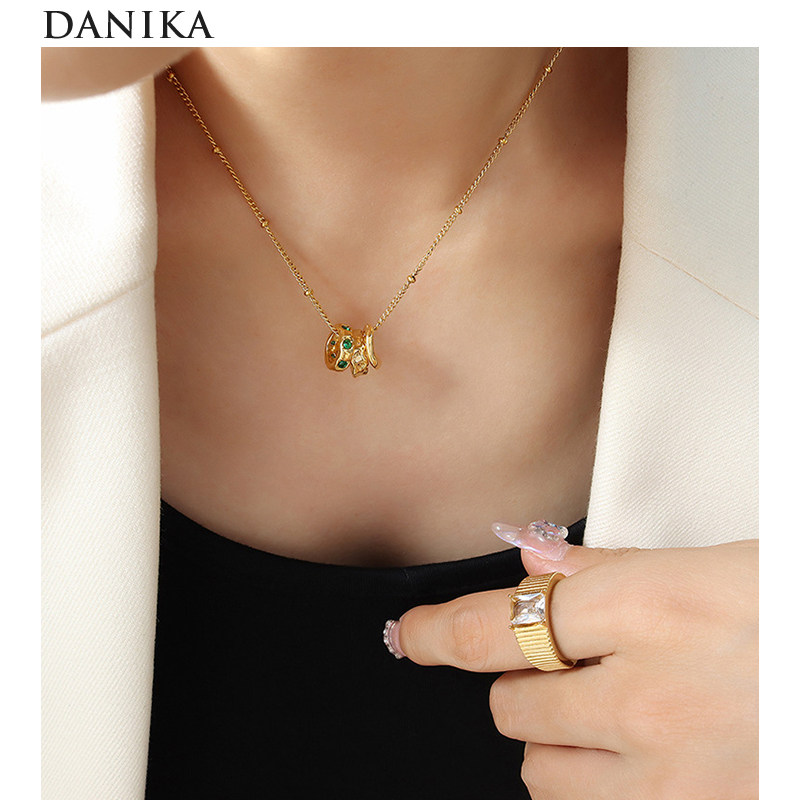 danika 2022年新款法式复古小蛮腰圆环项链女时尚小众设计锁骨链