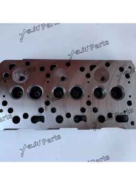 进口发动机缸盖D1305件号1G700-03045适用久保田挖掘机缸盖缸体