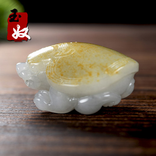 新疆玉龙喀什河天然洒金皮籽料和田玉/龙龟/大吊坠/把件/摆件66克