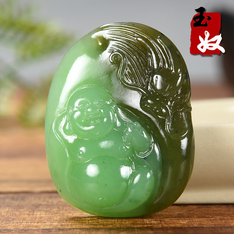 俄罗斯乌兰海天然和田玉/老坑菠菜绿带糖皮/笑佛/龙/吊坠/26.03克