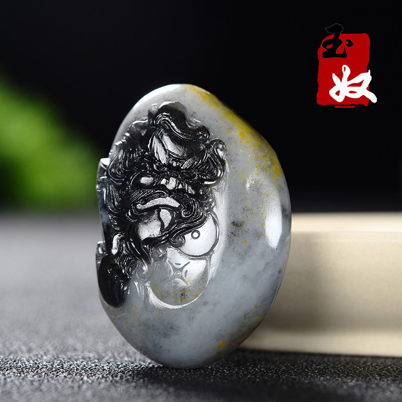 新疆玉龙喀什河天然洒金皮青花墨玉籽料/手工雕刻/钟馗/蝙蝠/吊坠