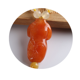 玉奴/新疆天然金丝玉/红黄白色/彩玉籽料/旗袍/毛衣链/吊坠