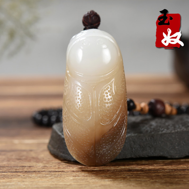 新疆天然和田玉一鸣惊人糖羊脂玉图片
