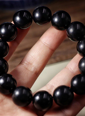精品收藏级天然纯黑色