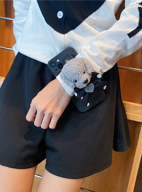 适用苹果毛绒腕带软冬17手机壳