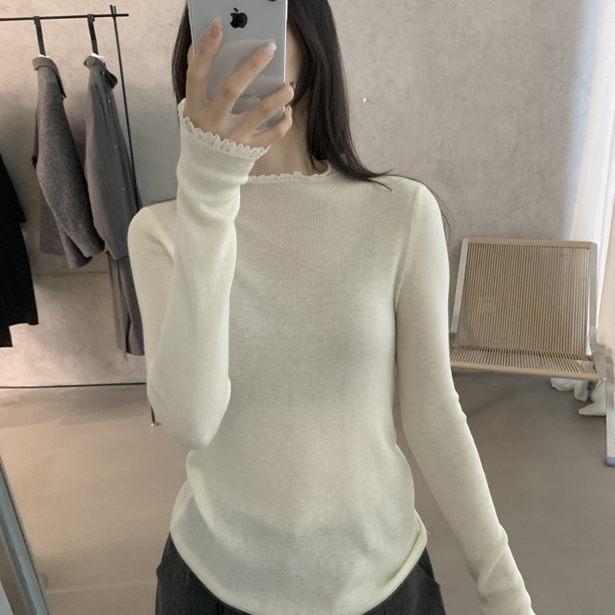 LOVELY-OVEY韩系简约蕾丝花边拼接打底衫M3926