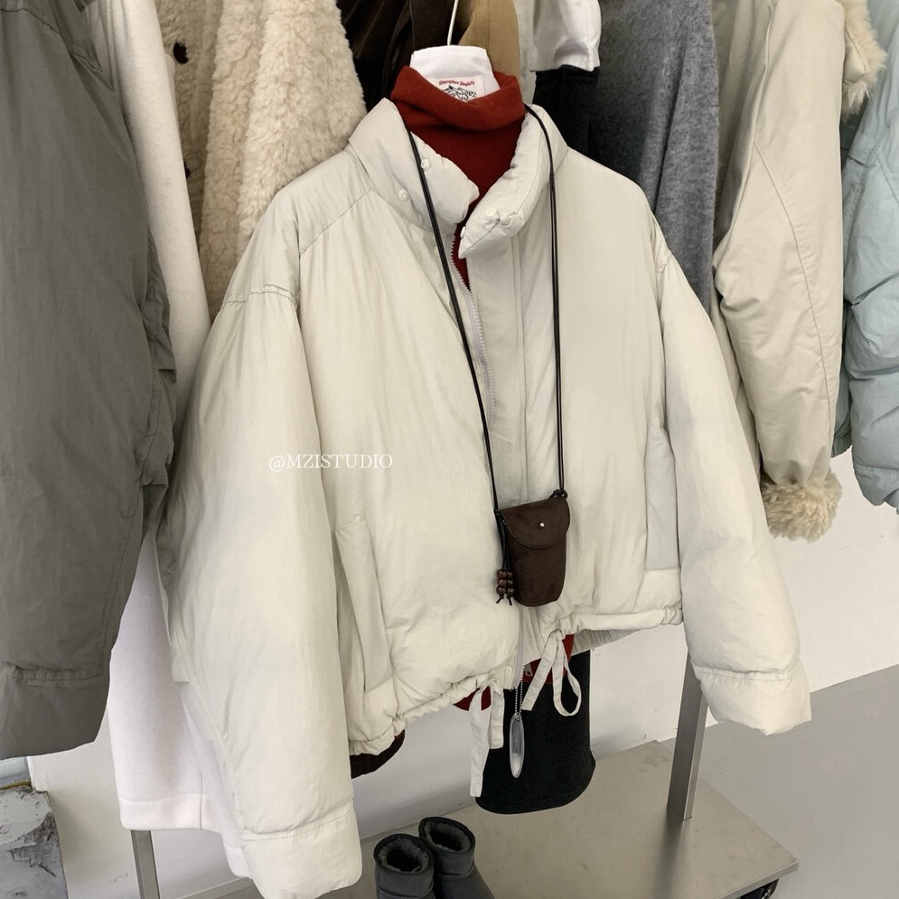 MZI STUDIO-保暖舒适立领口袋抽绳面包羽绒服(含50白鸭绒)17291#