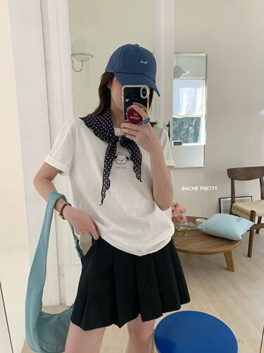 ACME PRETTY早春新款百搭韩系小熊卡通印花短袖T恤配波点丝巾E09