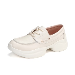 女鞋 KISSCAT接吻猫2026厚底增高圆头系带串珠运动休闲鞋 乐福鞋