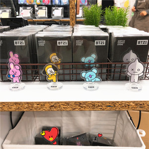 韩国BT21 x monopoly亚克力公仔站立摆件卡通车载小摆件桌面饰品