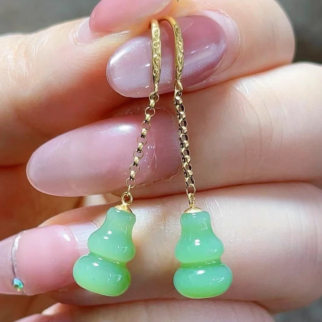 和田碧玉葫芦耳坠粉绿碧玉葫芦耳坠18k金镶嵌