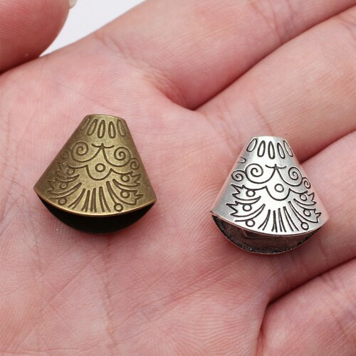 10个/包 18x19x10mm 多色贝壳形状雕花流苏帽其他 ABD-C11056