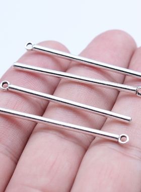 20个/包 2x41mm 多色 锌合金材质 长条吊坠 ABD-C15962