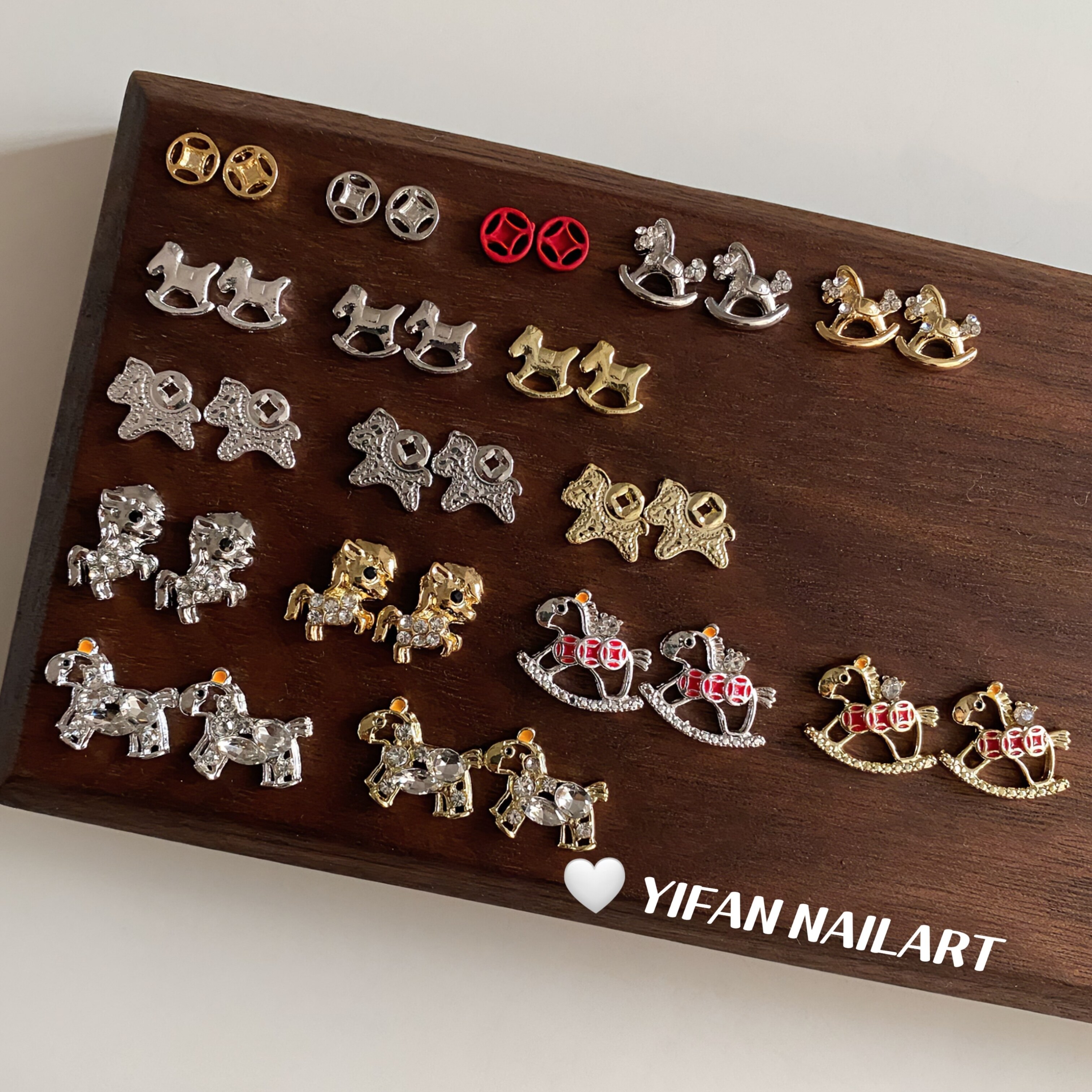 可爱金币小飞马迷你木马美甲饰品