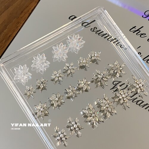 YIFANNAIL【菱形雪花堆钻】锆石成品手工拼钻冰晶雪花美甲饰品R42