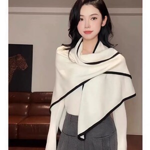 秋季实拍欧洲款V领拼接小众针织长袖打底衫上衣包芯纱两件套女装