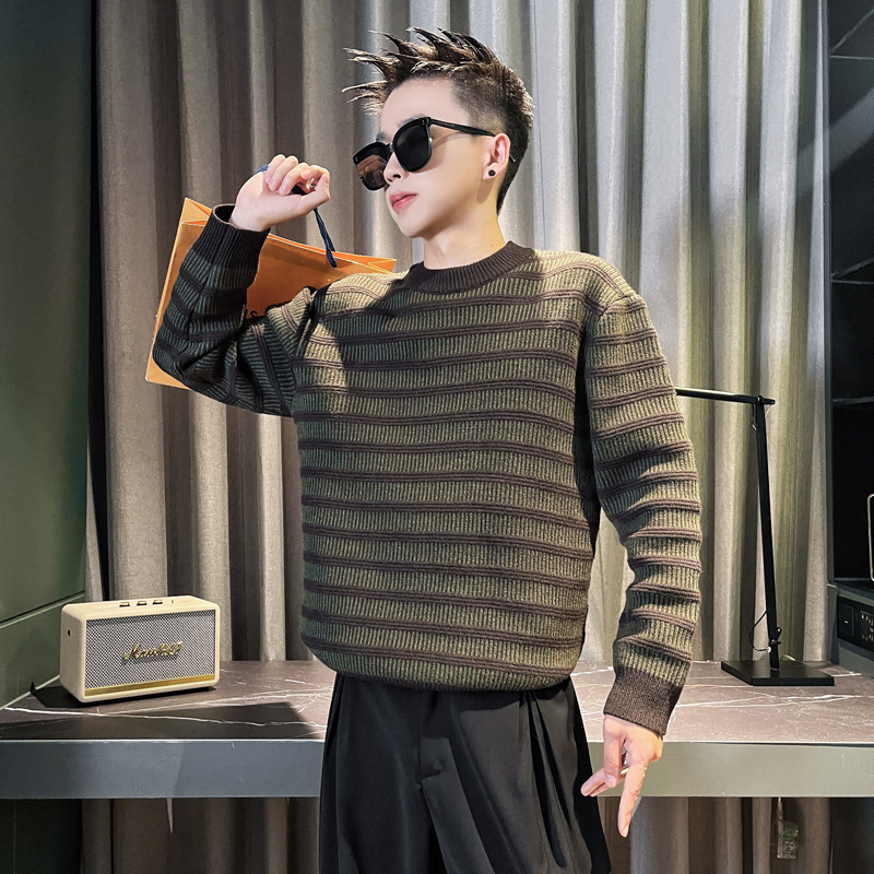 E260-P85控115设计高级感保暖百搭条纹男士针织衫打底衫复古灰绿，男装T恤，电商A208