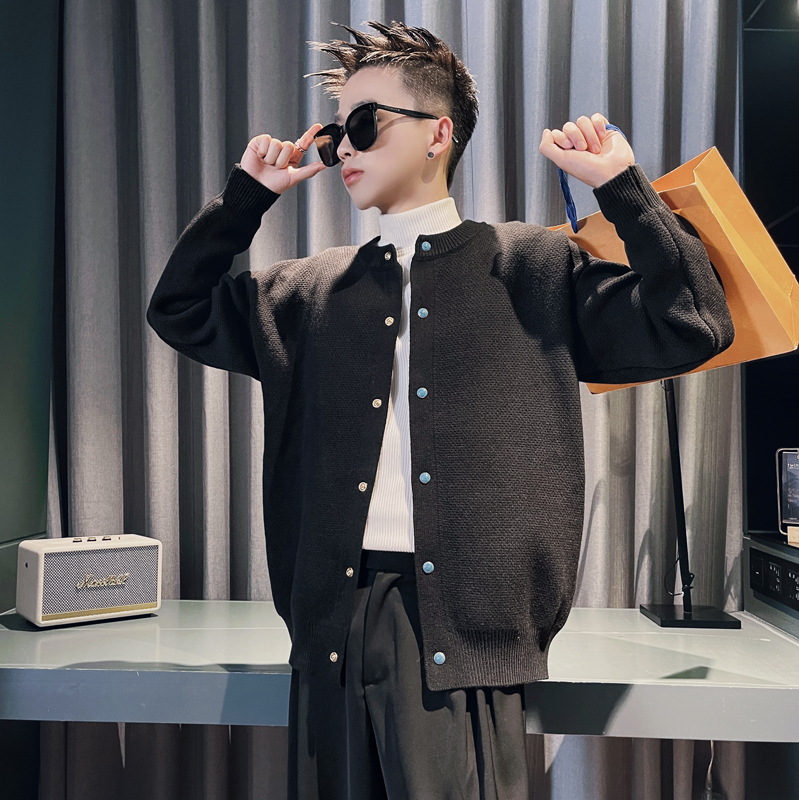 E238A-P88控118百搭纯色针织羊毛衫设计纽扣款男士高级感毛衣黑，男装针织衫/毛衣，电商A208