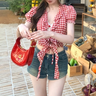 纯欲韩系甜辣妹荷叶边绑带红色格子短袖衬衫女夏季设计感短款上衣
