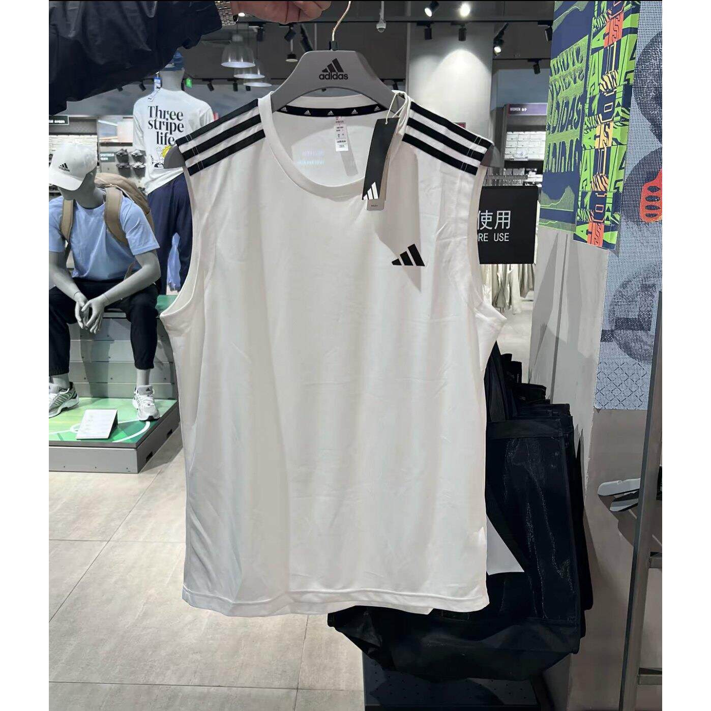 Adidas阿迪达斯无袖背心男生薄款透气跑步运动健身圆领T恤GM2158