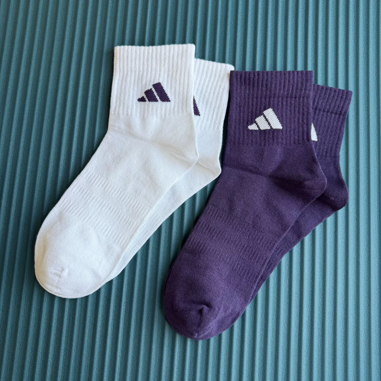Adidas阿迪达斯袜子男女同款运动休闲中筒袜两双装跑步短袜KC1502