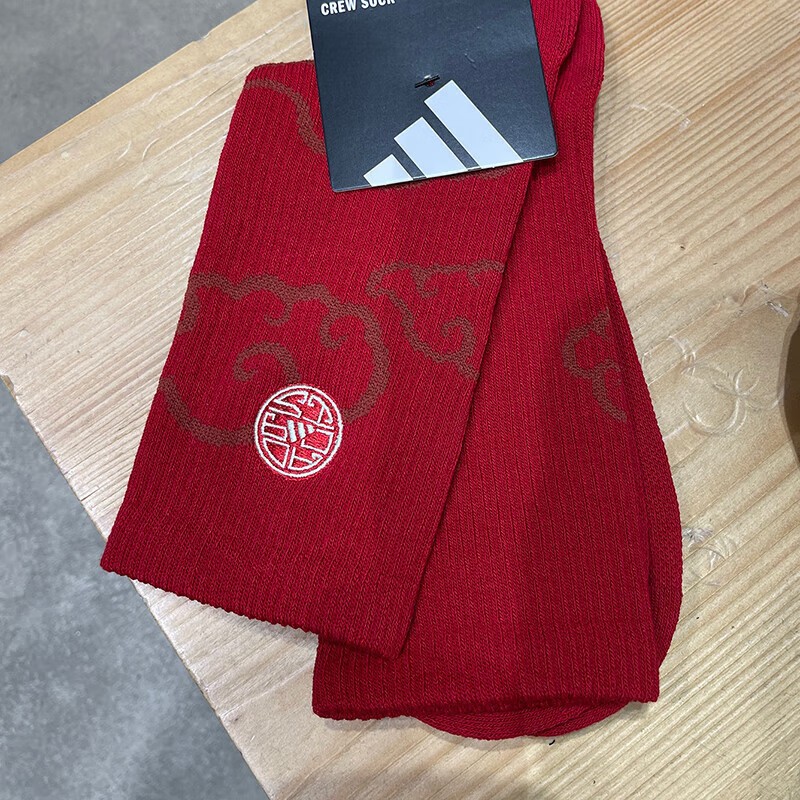 阿迪达斯adidas 男女情侣袜子NEWY 本命年新年红色长袜婚袜JN3823