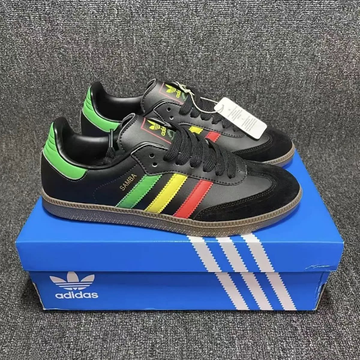 现货 adidas三叶草Samba OG女子全皮面金标休闲板鞋德训鞋IH3119
