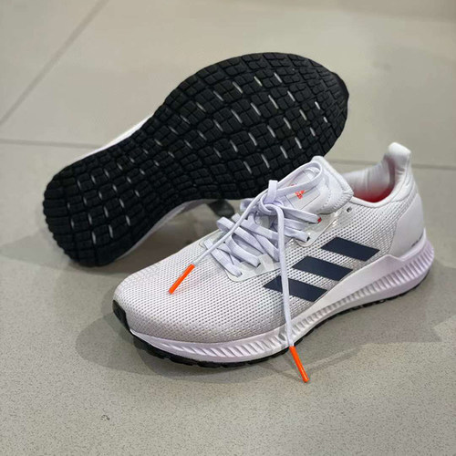 女子Adidas网面透气舒适跑鞋