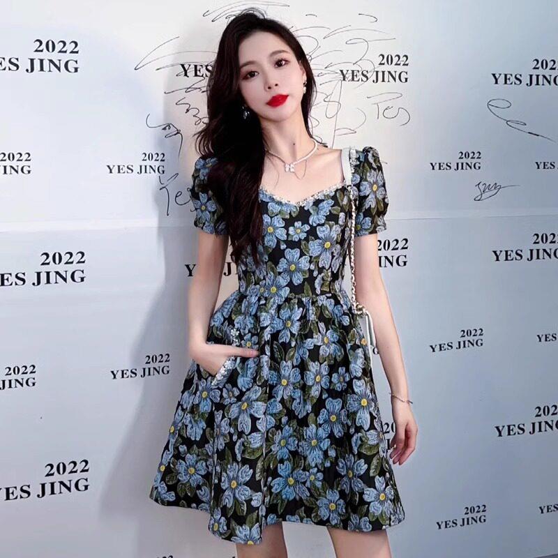 欧洲站2024新款别致漂亮裙子法式设计感小众高级感碎花连衣裙夏季