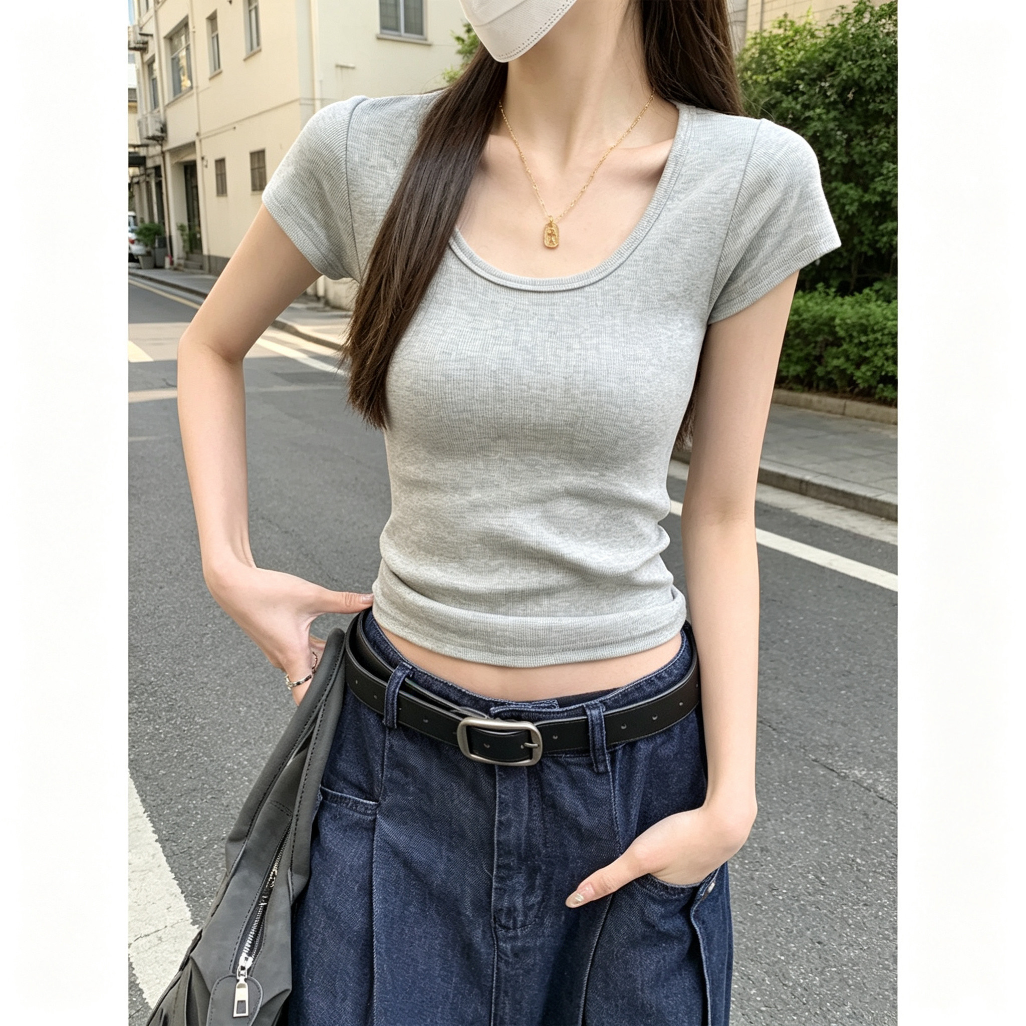 有绚灰色U领短袖纯棉显瘦T恤女