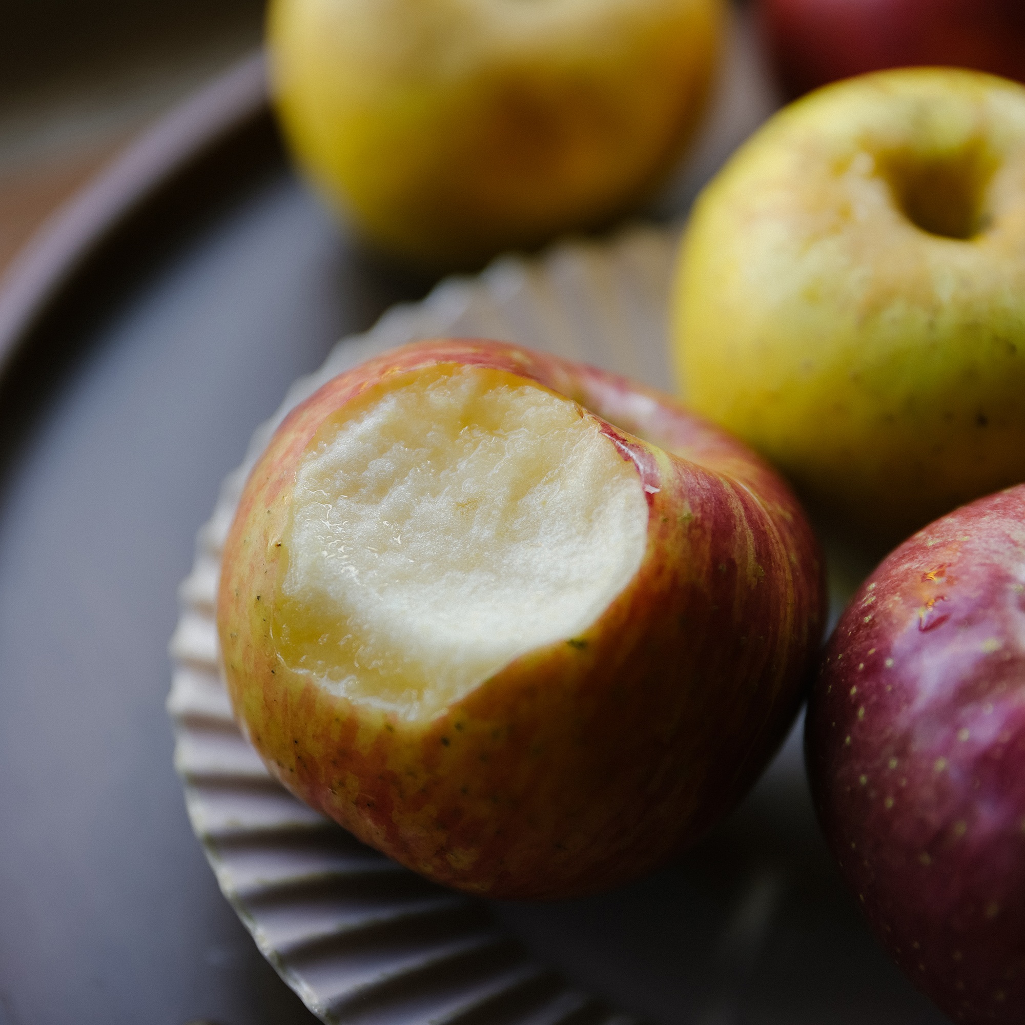 乐作云南高原多彩苹果酸甜酥脆