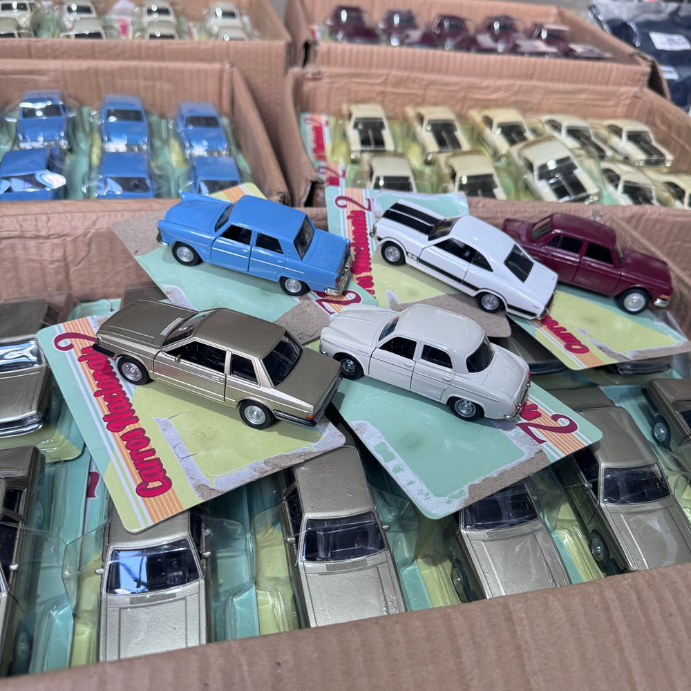 巴西复古质感经典中古合金车模