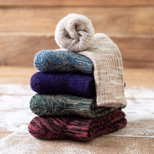 袜子秋冬时尚 男女情侣款 休闲运动袜长袜 保暖御寒 T2400绵羊毛