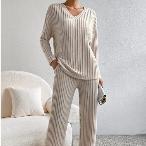 Knitted Women Outfits两件针织装时尚休闲直筒裤气质宽松V领坑条