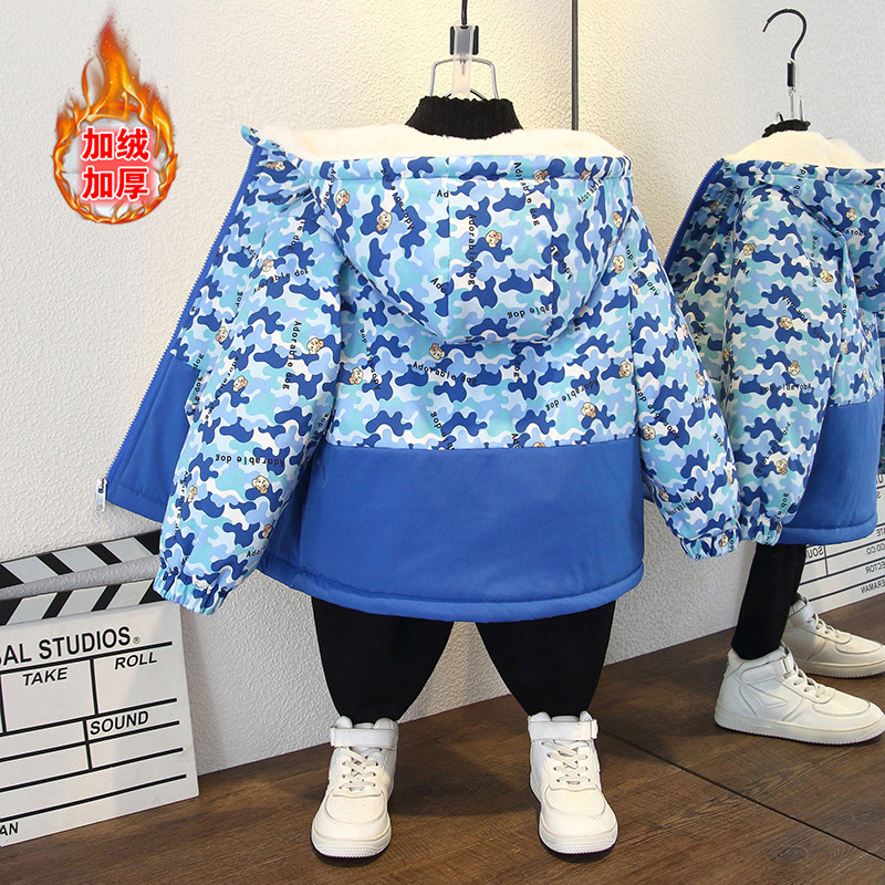 中小童宝宝秋冬装新款韩版迷彩满印加绒加厚连帽外套男童宽松棉衣