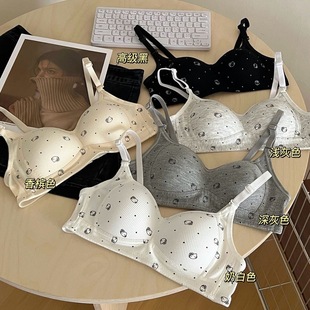 唯亚阁甜美可爱kt猫咪内衣女小胸舒适无钢圈薄款透气学生高中文胸