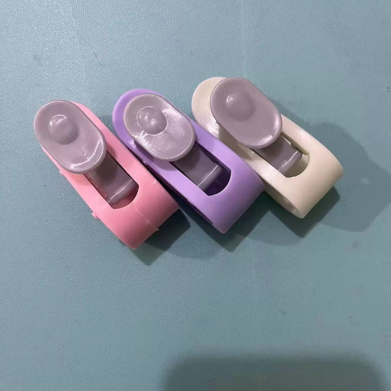 家用无针被子夹隐形被罩夹被子固定器多功能窗帘毯子拇指扣固定夹