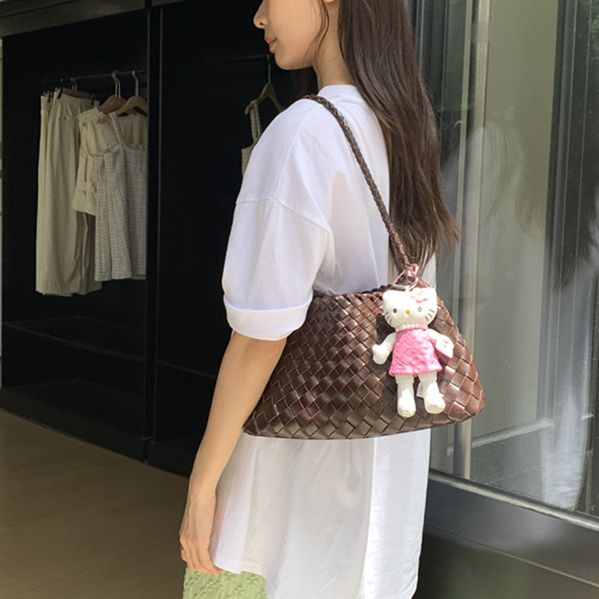 2025夏季新款小众百搭编织腋下包