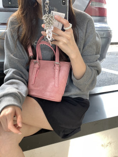 肥肥自制包包女2025新款春款休闲百搭粉色手提单肩斜挎包小水桶包