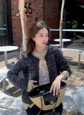 觅思·卡-香风撞色边方格提花粗针保暖毛衣（含35羊绒）YDM520302