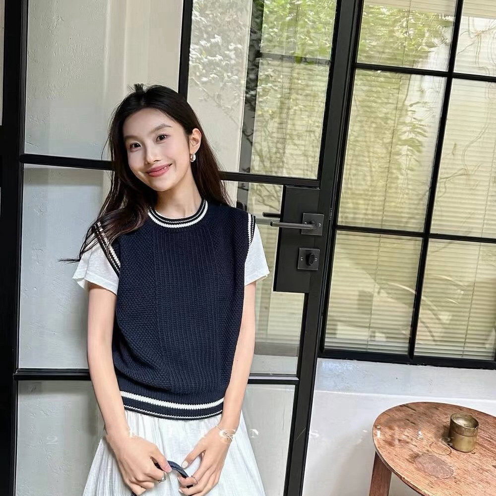 -上新小众简约假两件设计镂空透气圆领套头短袖针织衫A15529