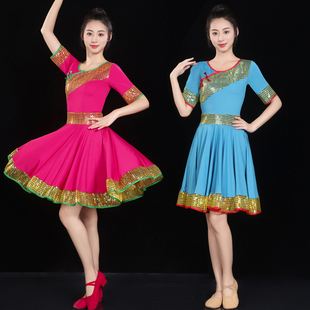 广场舞服装连衣裙亮片舞蹈裙子夏装大妈显瘦牛奶丝跳舞衣服女