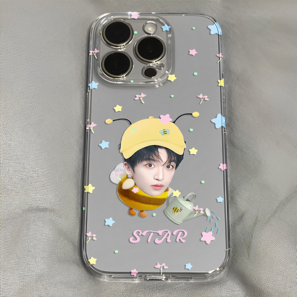 黄子弘凡可爱小蜜蜂波点星星涂鸦少女手机壳适用于iPhone苹果17小米17opporeno15华为vivo红米荣耀