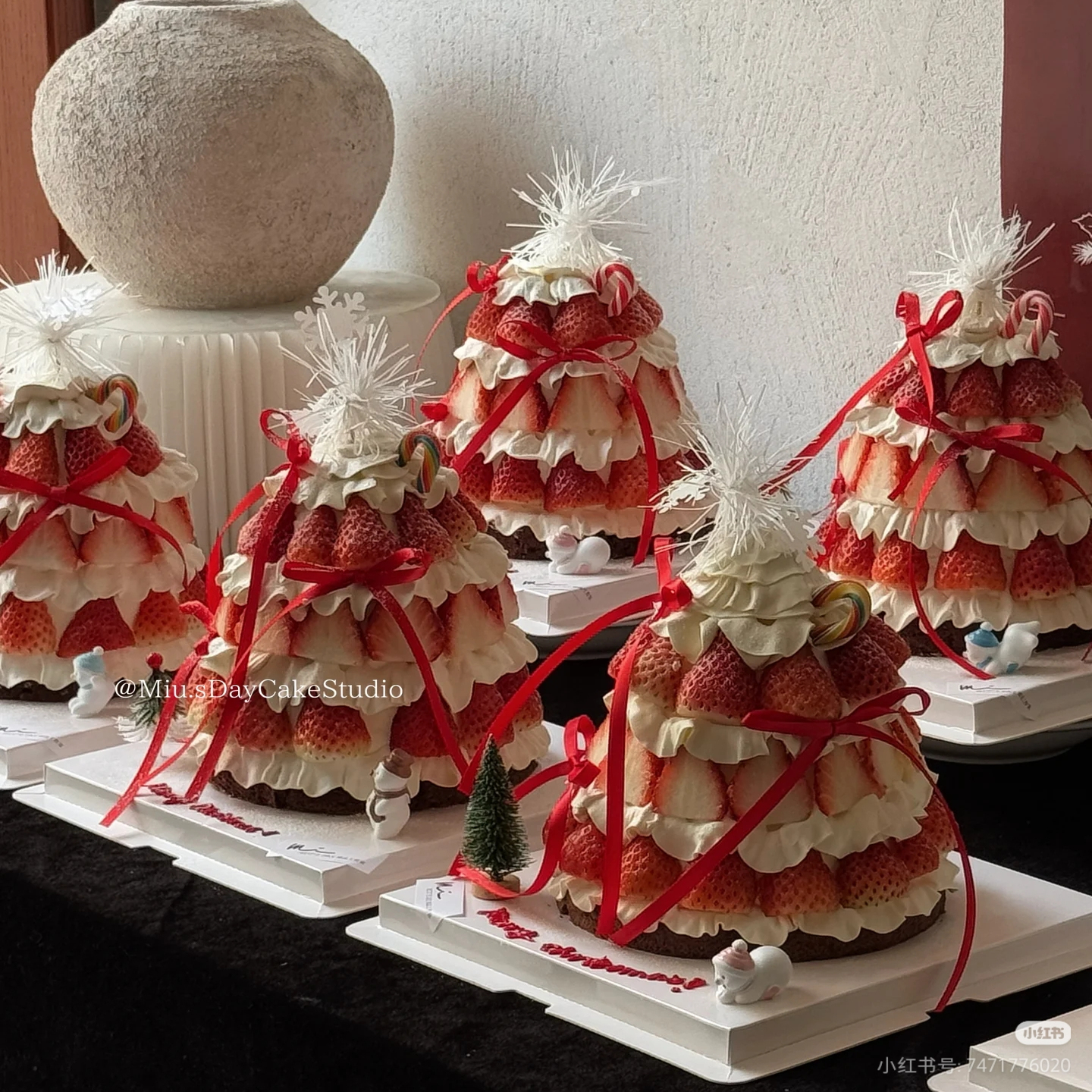 新年圣诞节草莓塔许愿圣诞树蛋糕装饰酒红丝带蝴蝶结雪人雪花插件