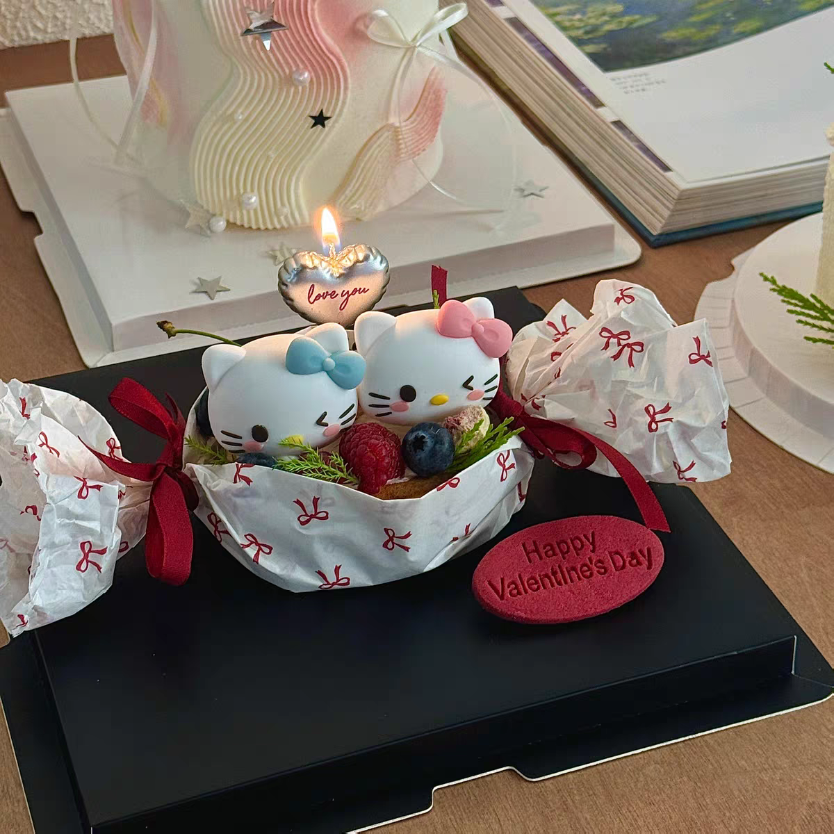 情人节粉色蓝色情侣kt猫头蛋糕装饰摆件蝴蝶结HelloKitty卡通玩偶,节庆用品/礼品,蛋糕/烘焙装饰用品,淘宝优惠券,粉丝福利购,淘宝优惠卷