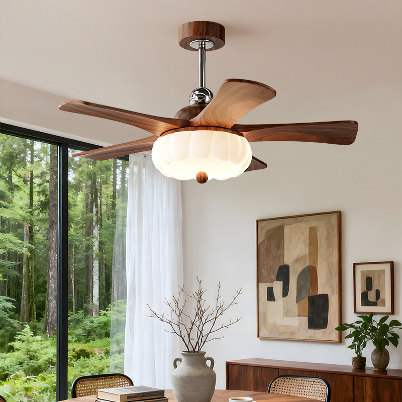 法式中古餐厅风扇灯新款奶油风吊扇灯具餐桌客厅卧室电扇一体吊灯